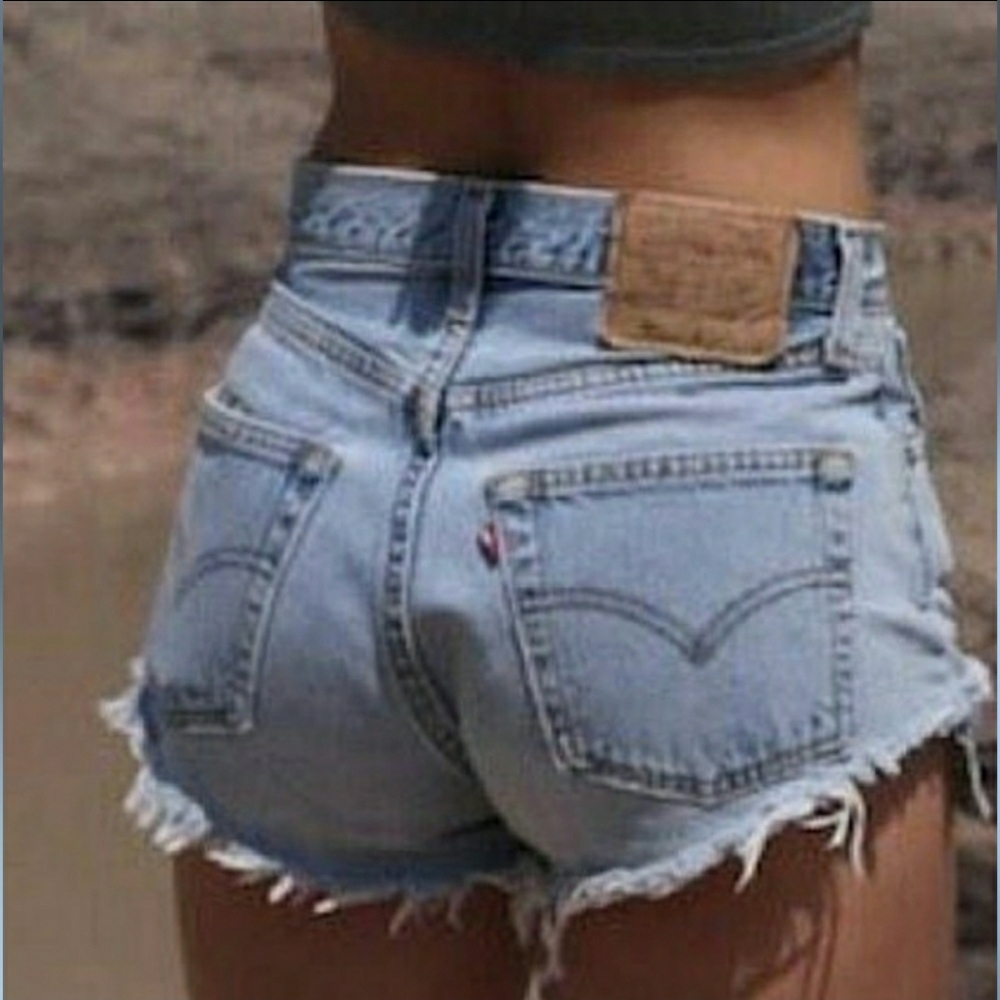 CUSTOM LEVI'S DISTRESSED RAW FRAY FRINGE HEMS - Picture 3 of 13